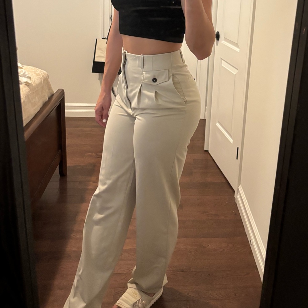Zara Cream High-Waisted Dress Pants - Picture 3 of 9
